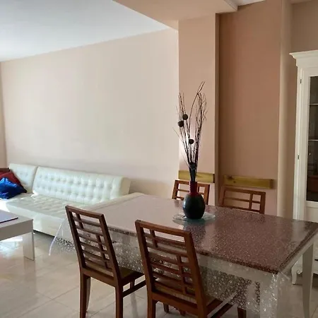 Piso Vacacional En Sant Carles De La Rapita. Apartment